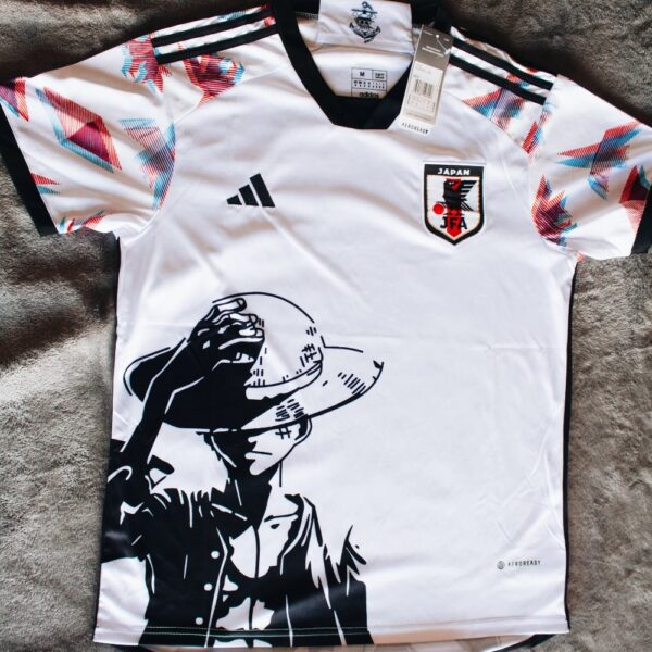 camiseta de futbol en ecuador