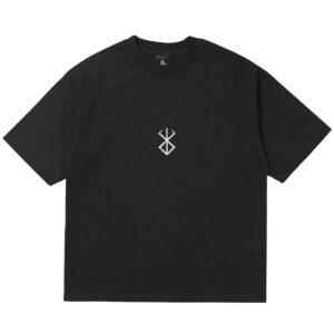 camiseta oversize berserk